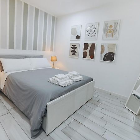 Bnb Quartieri 33 เนเปิลส์ ภายนอก รูปภาพ