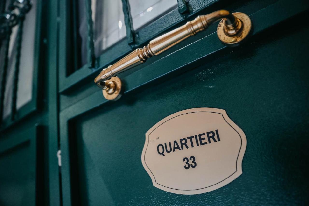 Bnb Quartieri 33 เนเปิลส์ ภายนอก รูปภาพ
